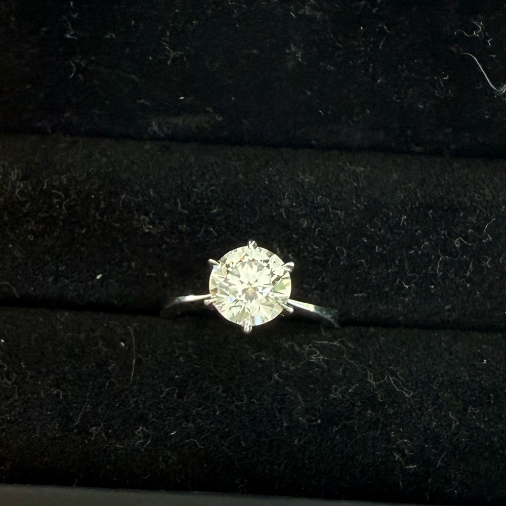 Silver Ring - Picture 7 of 9